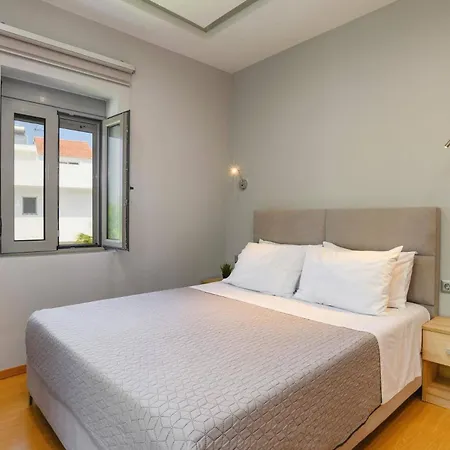 Villa Costa By